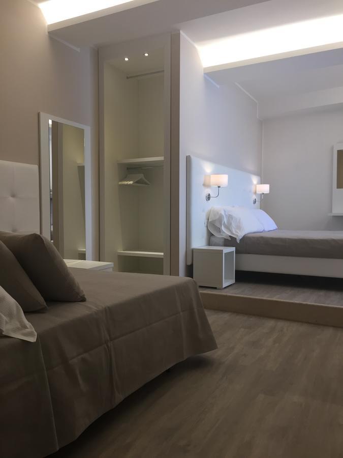 Hotel Ardea Riccione Exterior foto